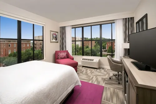 Hampton Inn Huntsville/Village of Providence - 2-Sterne