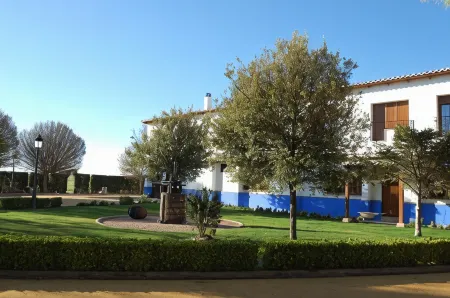 Hotel El Cortijo de Daimiel Отели в г. Боланьос-де-Калатрава