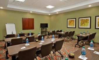 Staybridge Suites Odessa - Interstate Hwy 20