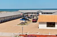 Dolphin Oceanfront Motel - Nags Head - Motels