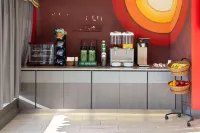 Super 8 by Wyndham Hazleton Các khách sạn ở Xã Sugarloaf