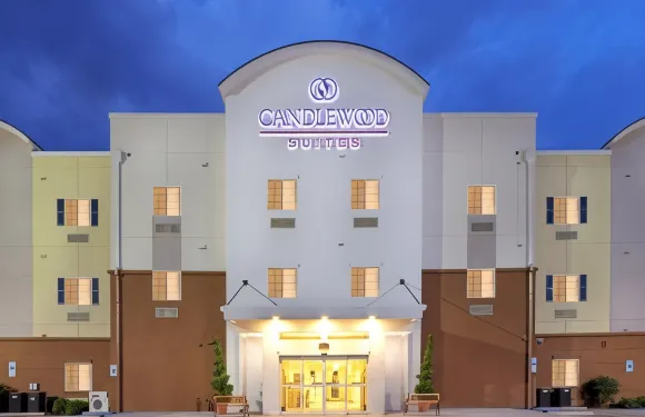 埃爾多拉多Candlewood Suites