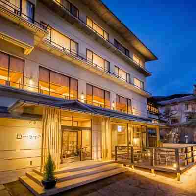 湯田中温泉 和風の宿 ますや Hotel Exterior