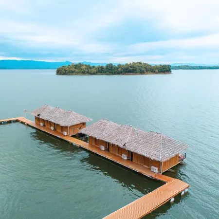 Phupai Lake Resort