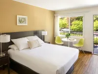Park Lane Suites & Inn Hotels in Portland