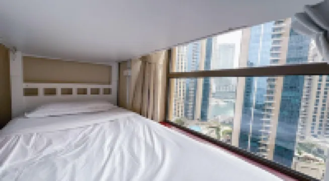 トラベラーズドバイマリーナホステル