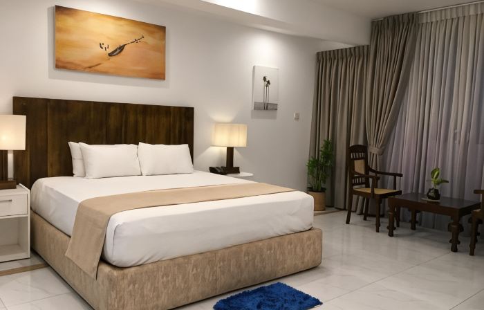 Lavinia Bay Beach Hotel