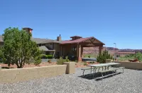 The Noor Hotel Hotels in Torrey