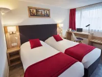Kyriad Lille Est - Hem Hotels in Lannoy