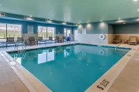 Holiday Inn Express & Suites Carlisle Southwest – I-81 Hotels in Carlisle