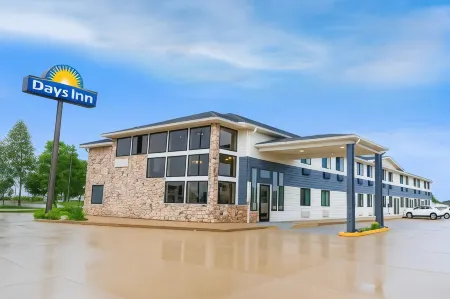 Days Inn by Wyndham Morton Отели в г. Элм Гров Тауншип