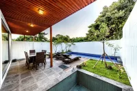Breeze Pool Villa