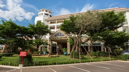 Surin Majestic Hotel