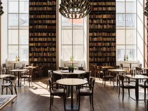 B2 Boutique Hotel + Spa