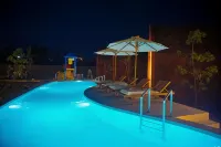 Treehita Cabin Jogja - Private Pool