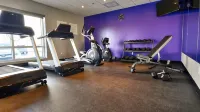 Holiday Inn Express & Suites Vaudreuil - Dorion Hotels in Baie-DUrfé