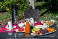 Hotel & Apartments Rhouse Calca