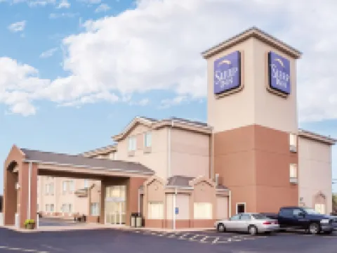 สลีปอินน์ โอฟอลลอน ใกล้ไอ-64 โรงแรมในSt. Clair County