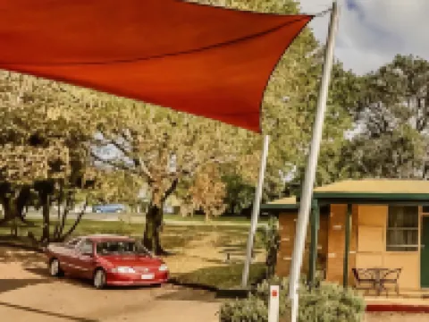 オーボストカントリーマンモーターイン オーボストのホテル