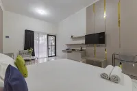 Urbanview Hotel Khayrizsan Tasikmalaya by RedDoorz Hotels in Ciamis