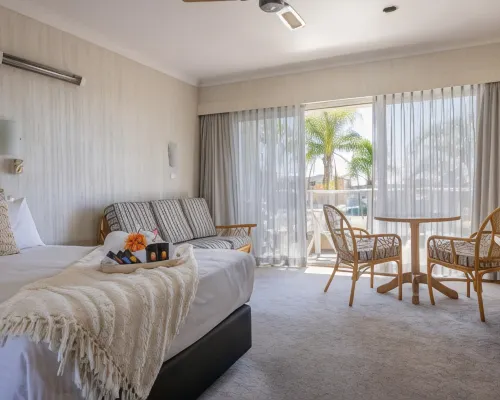 South Pacific Palms Motor Inn Hotels in Tuncurry