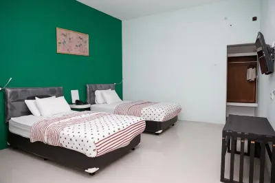 Tulip Guest House Hotels in Junrejo Subdistrict