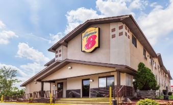 Super 8 by Wyndham Dunbar/Charleston Area