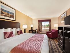 Baymont by Wyndham Anderson