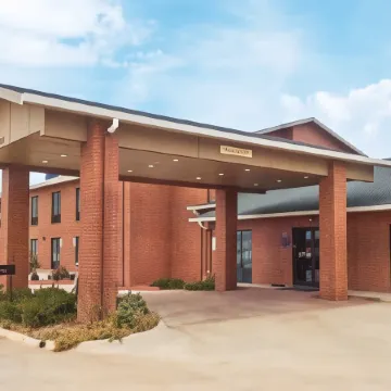 Days Inn by Wyndham Alva