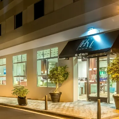 Hotel Marte Hotels near Playa Jardin