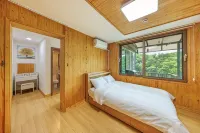 Yeoncheon Bowbow Aegyeon Pension Hotels near GMI선교사훈련원