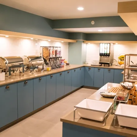 Country Inn & Suites by Radisson, Erie, PA