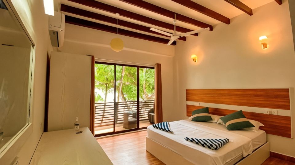 The Pearl Seaview