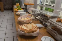 Hôtel Bois Joli - Desayuno