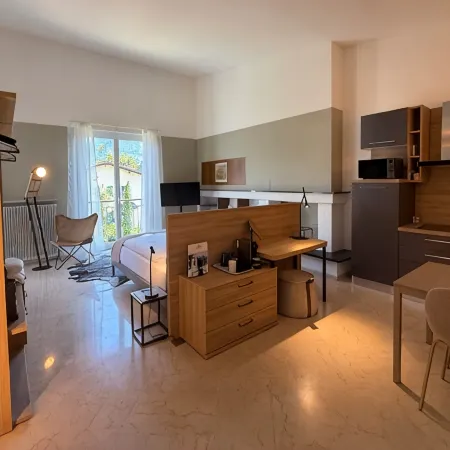La Villa - Studios & Rooms, a Swiss Quality Hotel Отели в г. Минузио