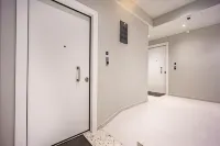 Arches Apartments