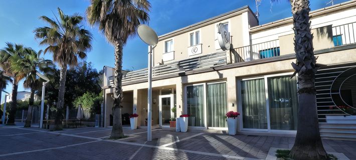 Hotel Cecina Beach Hotele w: Cecina