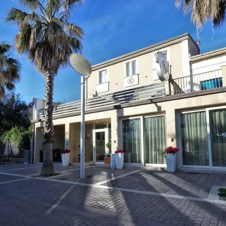Hotel Cecina Beach
