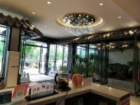Lidu Business Hotel