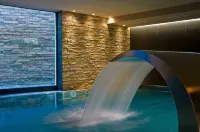 Infinity Hotel & Conference Resort Munich - Lãng mạn