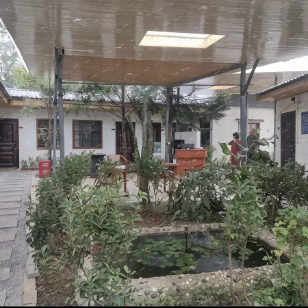 Yunxi Chinese Inn Homestay