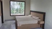 Aanandam Hotel