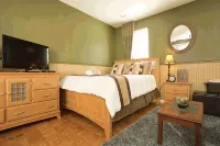 $$$ savings in Amazing Studio for 2 w/ free parking & wifi / No daily resort fee 마운트 찰스턴 주변 호텔