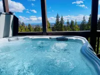 Cozy Family Cabin with Hot Tub & Stunning Views - 24 Miles to Breckenridge! - 3-Star