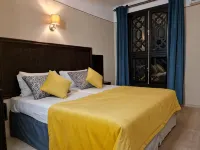 Hotel Batha - สระว่ายน้ำส่วนตัว