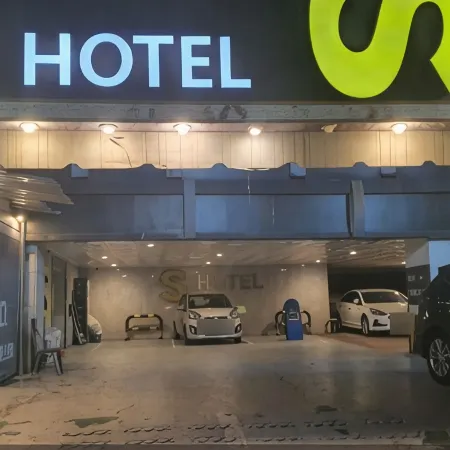 Bucheon S Hotel