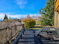 Cozy Lake Tekapo Stay with Mountain Views - Hot Springs