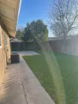 Charming 3-bedroom house with WiFi, AC in Modesto