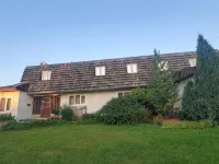 Pells Hostel Hotels in Regina