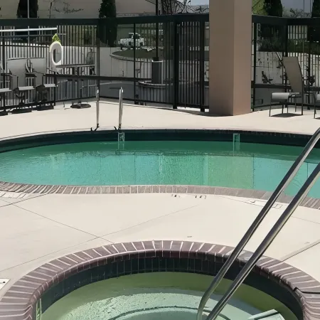 Holiday Inn Express & Suites TEHACHAPI HWY 58/MILL ST. by IHG